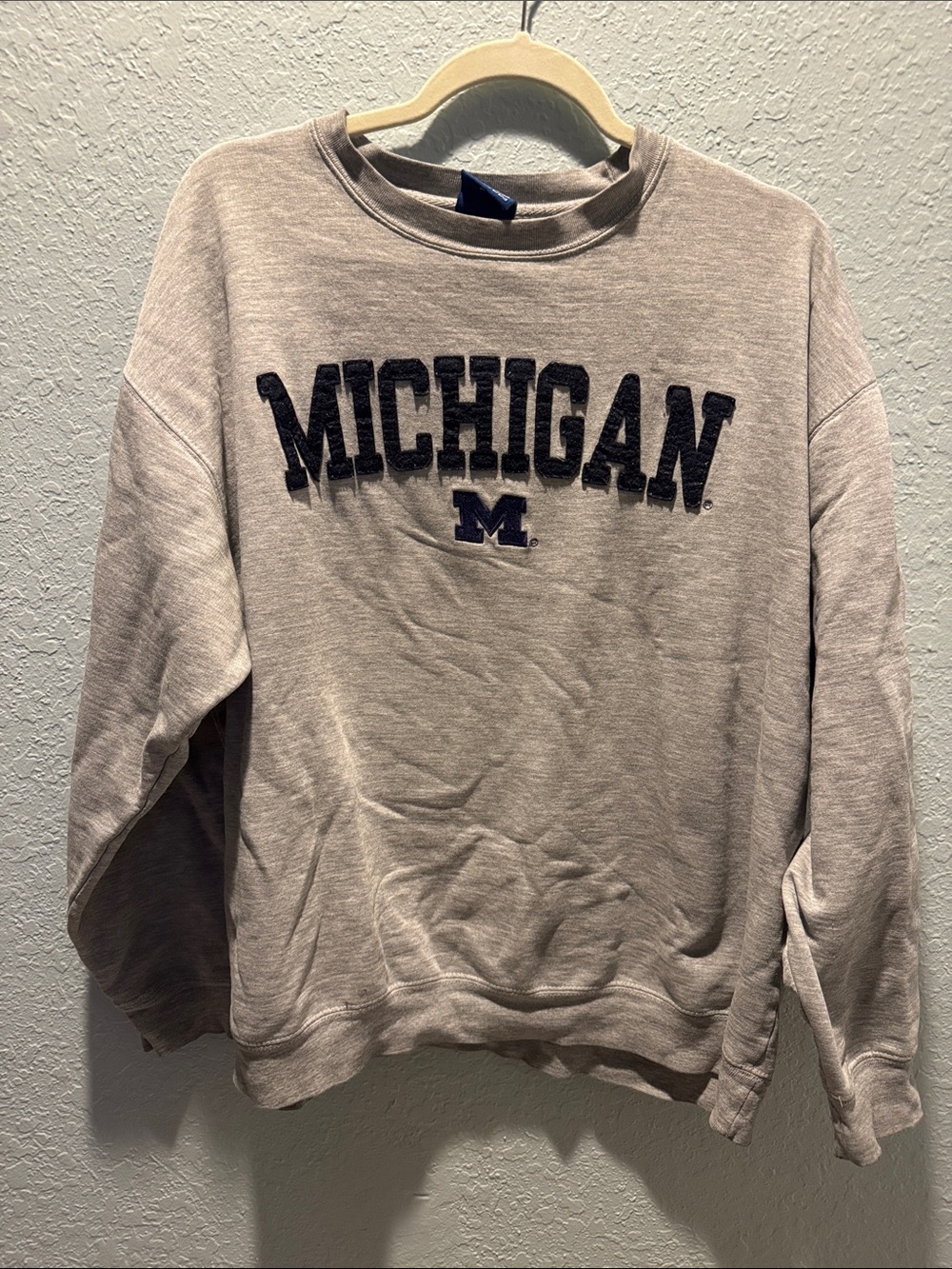 Michigan Wolverines Crewneck Sweatshirt - Heather Gray with Navy Logo